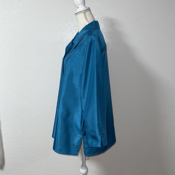 DRAPERS&DAMONS Teal Button-Up Women's Top - Picture 2 of 7